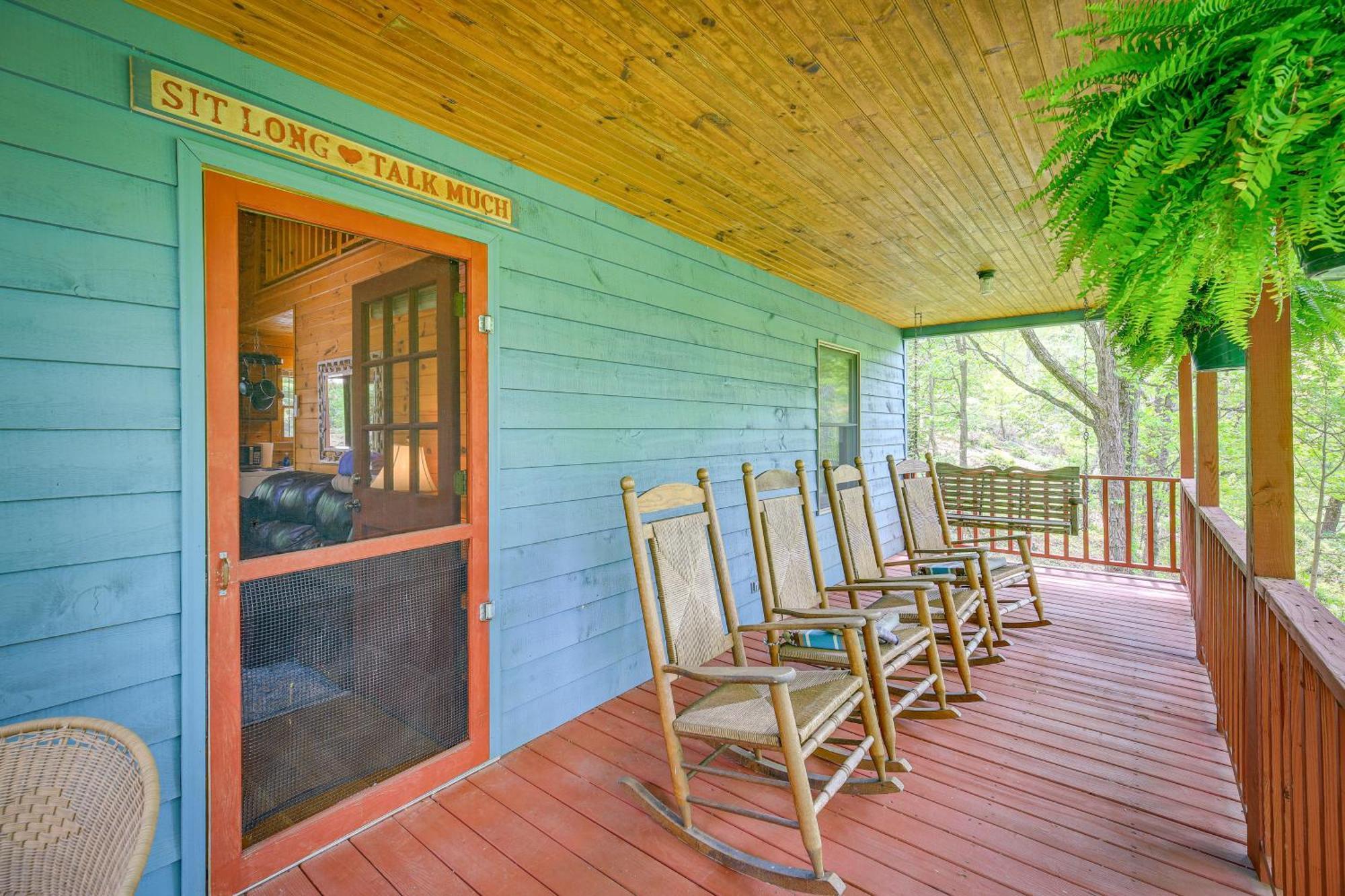 Quaint Blue Ridge Cabin Rental With On-Site Stream! Sparta ภายนอก รูปภาพ