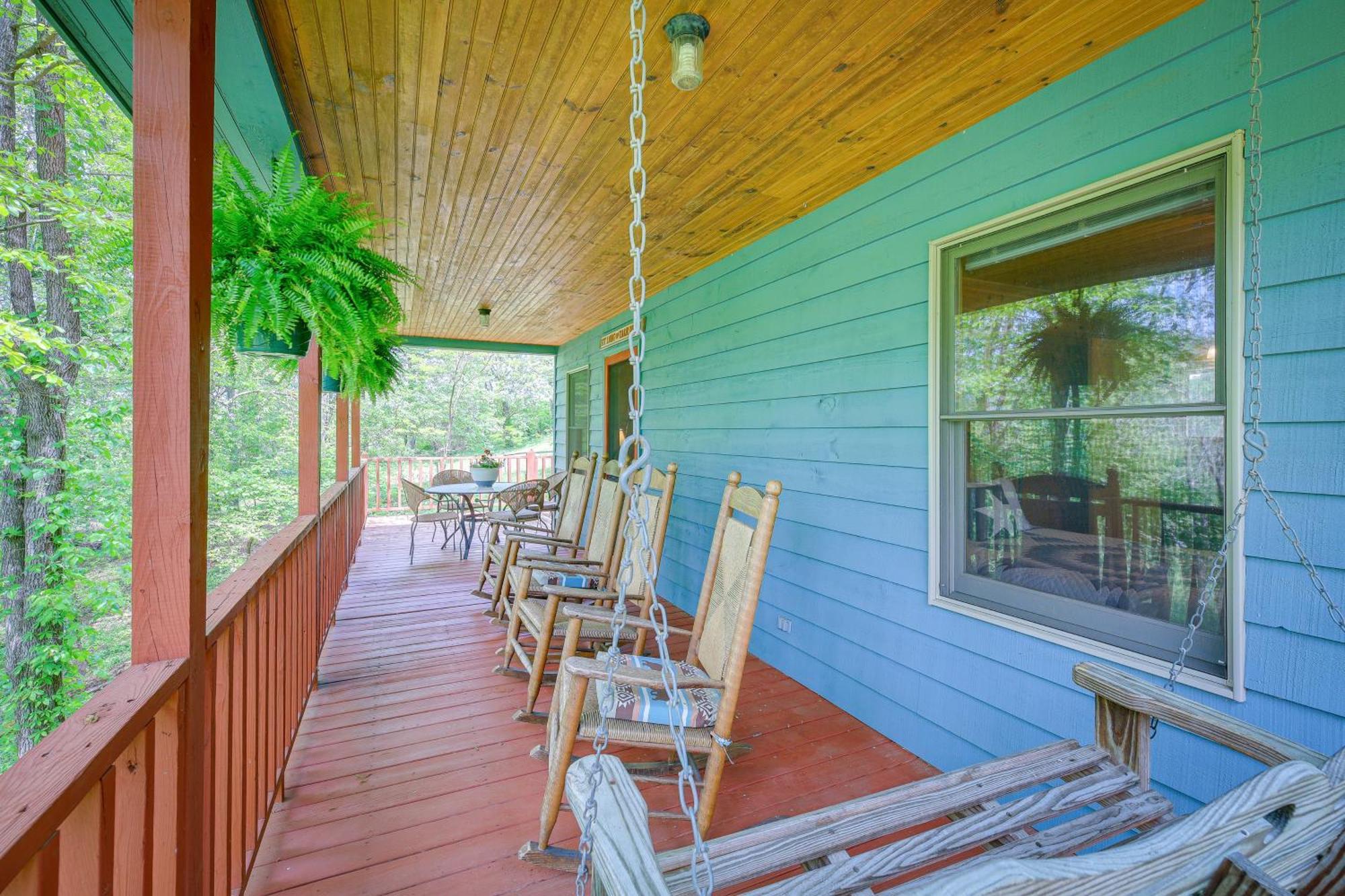 Quaint Blue Ridge Cabin Rental With On-Site Stream! Sparta ภายนอก รูปภาพ